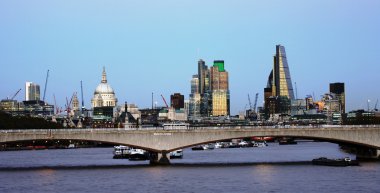 London manzarası, waterloo Köprüsü
