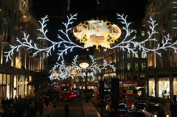 2013, regent street med Juldekoration — Stockfoto