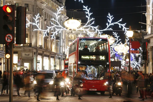 2013, Regent Street mit Weihnachtsdekoration — Stockfoto