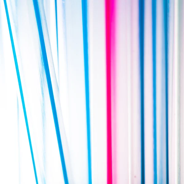 Randig färgglad abstrakt bakgrund med cocktail strån — Stockfoto