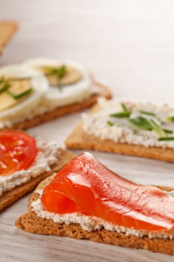 leziz kanepeler kahvaltı yemek