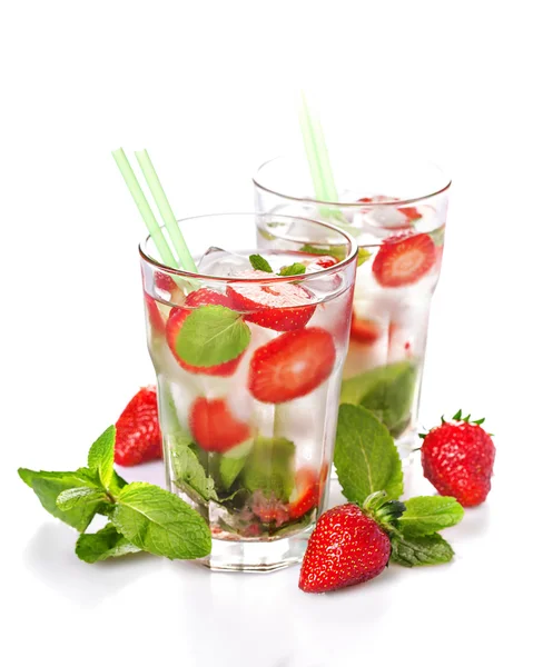 çilek mojito yaz kokteyl içeceği