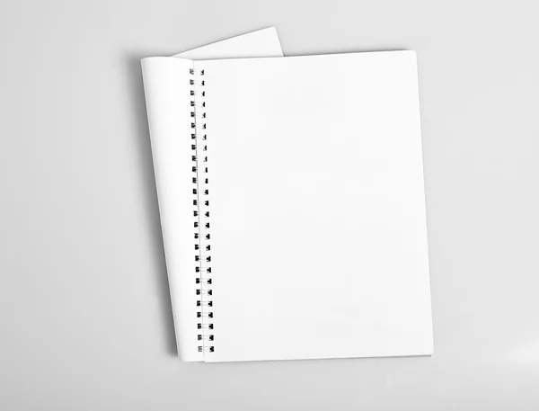 Open album with blank pages — Stock Photo, Image