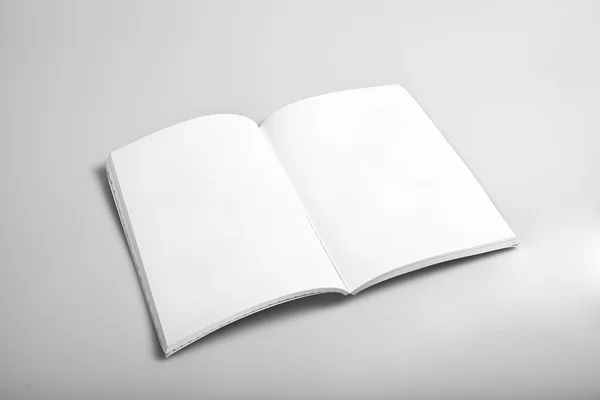 Open magazine with blank pages — Stock Photo, Image