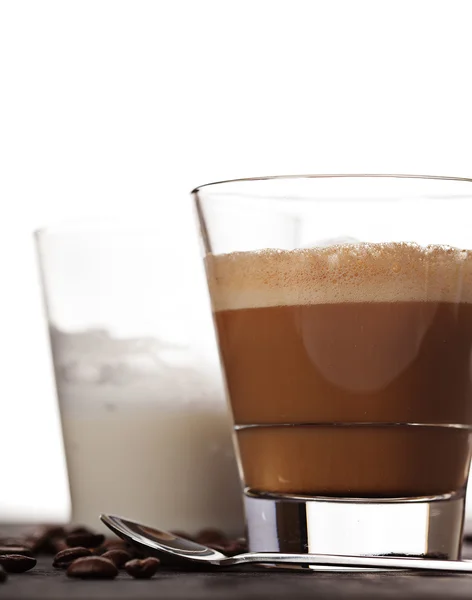 在玻璃的 cortado 咖啡喝 — 图库照片