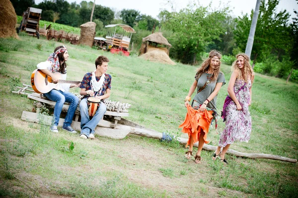 Hippie Group Dancing in the Countryside — Stock Photo, Image