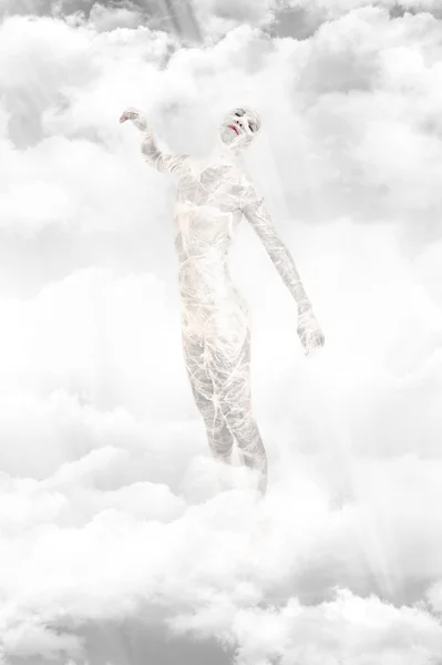 Standing in the clouds — Stock Photo, Image