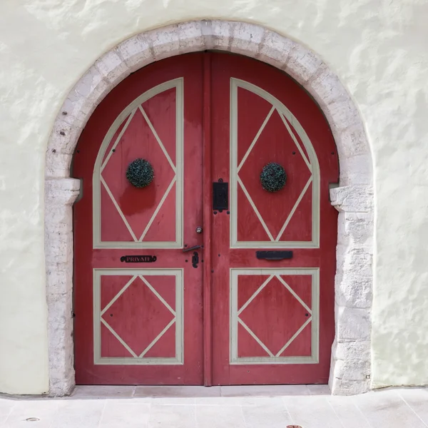 Antica porta in legno — Foto Stock