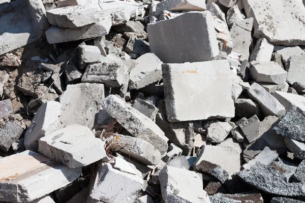 Escombros de hormigón en obras de construcción — Foto de Stock