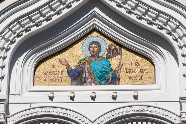 Golden mosaic icon on Cathedral in Tallinn, Estonia — Stock Photo, Image