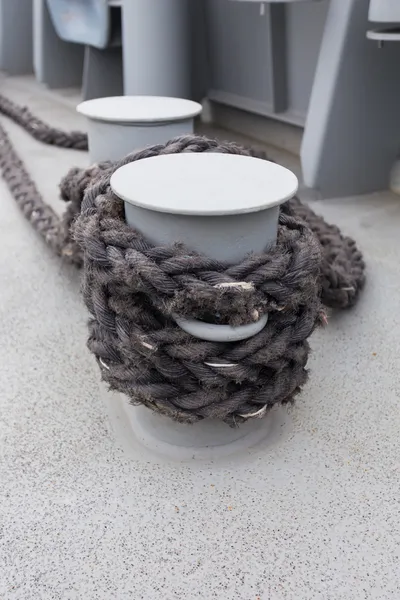 Морські швартові мотузку — стокове фото
