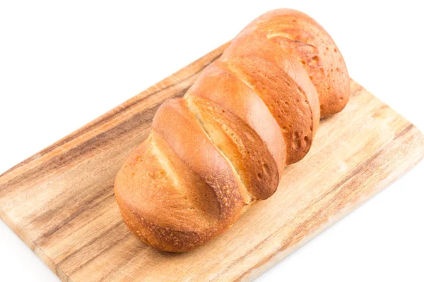 Broodbrood Een Houten Snijplank Geïsoleerd Wit — Stockfoto