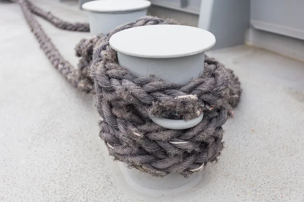 Морські швартові мотузку — стокове фото