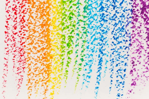 ワックスクレヨン手描き虹の背景 — ストック写真