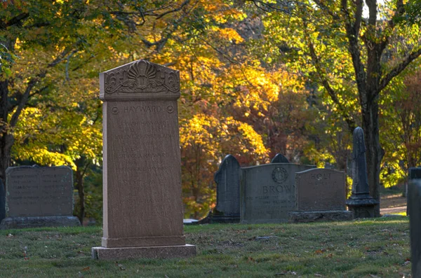 Grabstein Auf Friedhof Einem Herbsttag Boston — Stockfoto