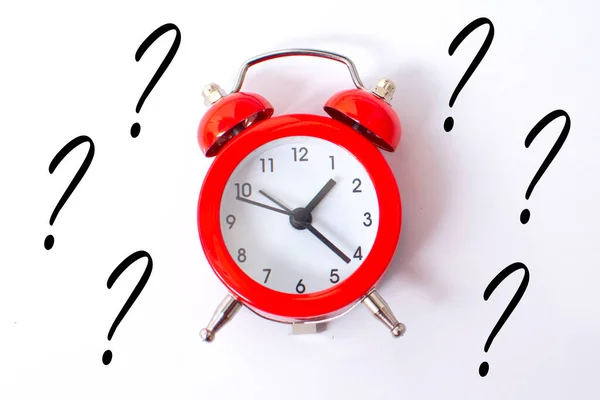 Red Alarm Clock Question Mark Faq Frequency Asked Questions Answer — Stock Photo, Image