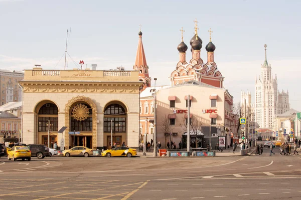 Moscow Oroszország Február 2022 Taganskaya Metróállomás Szent Miklós Templom Moszkvában — Stock Fotó