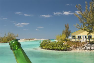Limanda bir bira ile rahatlatıcı