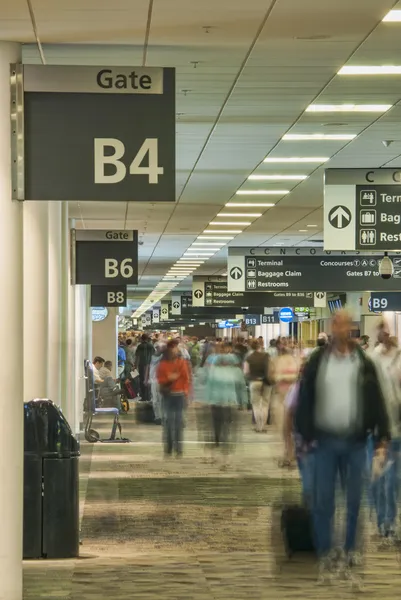 Gate B4 and After — Stock Photo, Image