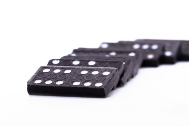 satır siyah Domino
