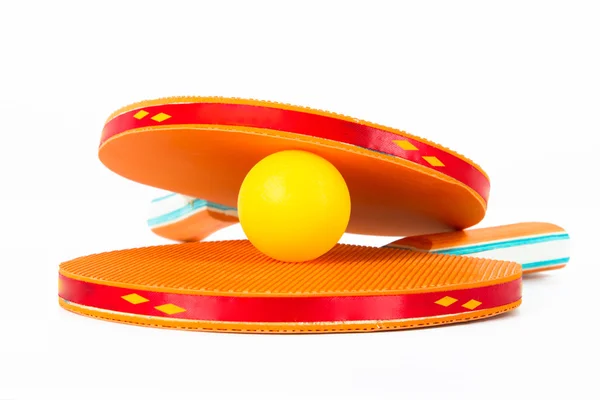 Raquetas y pelota de tenis de mesa — Foto de Stock