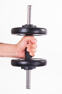 el siyah spor salonu barbell tutarak