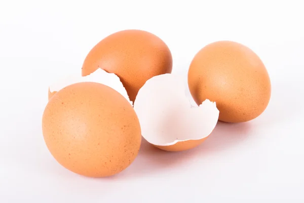 Зламаною яйце оболонки — стокове фото