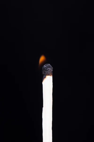 Overeenkomen met branden in lage energetische waarde — Stockfoto