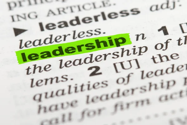 Leadership Word dans le dictionnaire — Photo