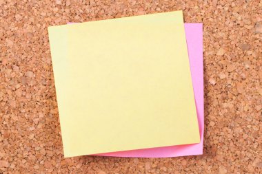 cork board üzerinde yapışkan sonrası