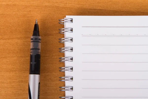 Caneta e caderno — Fotografia de Stock