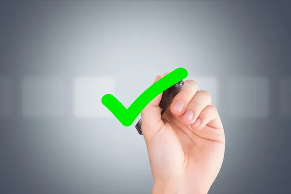 Erkek el onay kutusunda onay çizimi