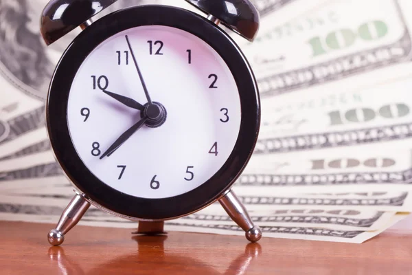 Alarm Clock and Banknotes — Stock Photo, Image