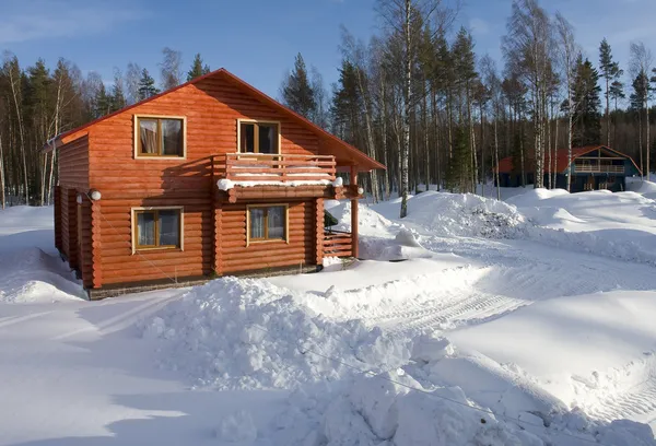 Wooden house in winter — Stock Photo, Image