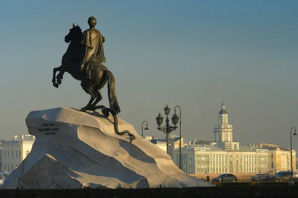 St. petersburg, bronzener reiter, peter der große — Stockfoto