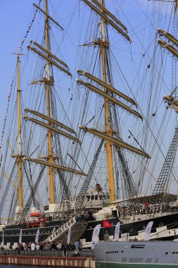 gemi, yelkenli, krusenstern,