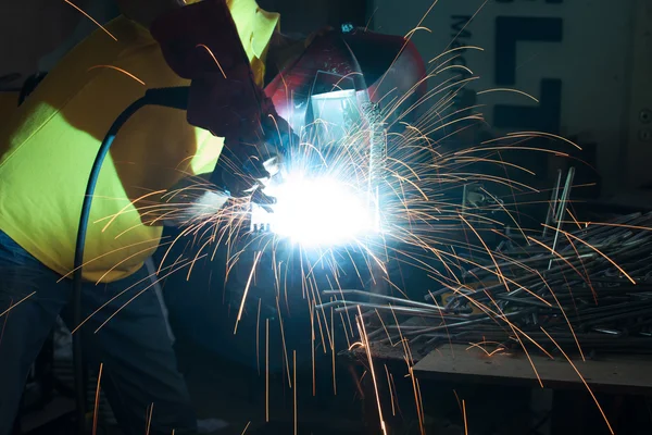 Welding metal — Stock Photo, Image