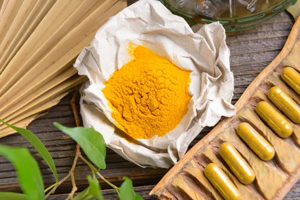 Växtbaserade curcumin — Stockfoto