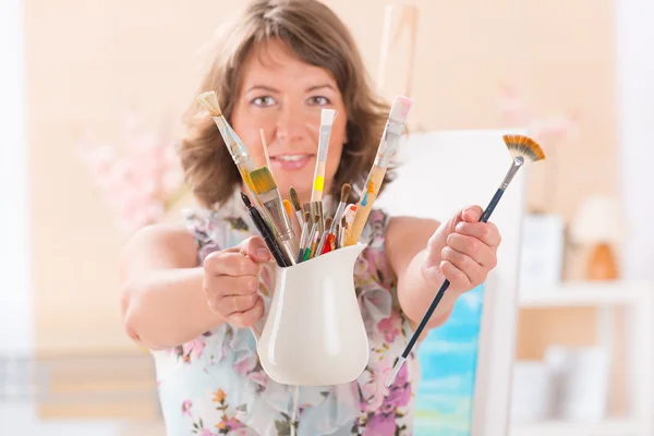 Artista en el trabajo — Foto de Stock