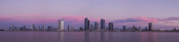 Cityscape Sharjah, Emirati Arabi Uniti — Foto Stock
