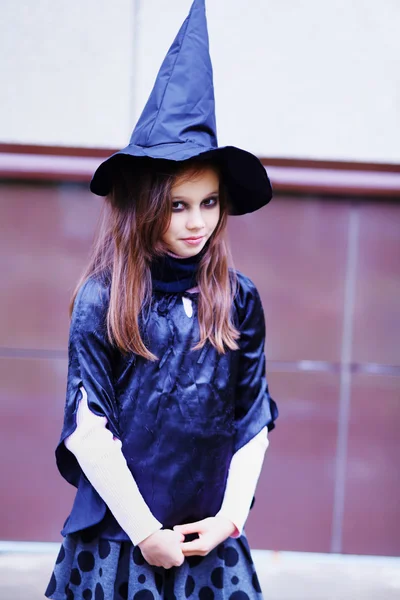 Маленькая ведьма — стоковое фото