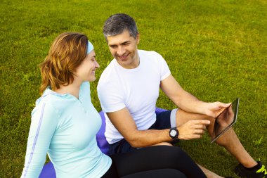 Spor çift dijital tablet kullanma