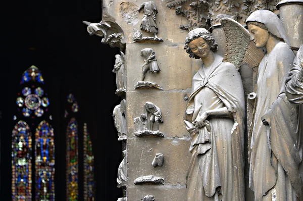 Entrance of the cathedral — Stock Photo, Image