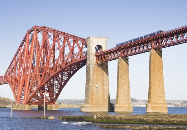 Forth Rail Bridge a Edimburgo, Scozia — Foto Stock