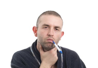 termometre 4 ile hasta adamı