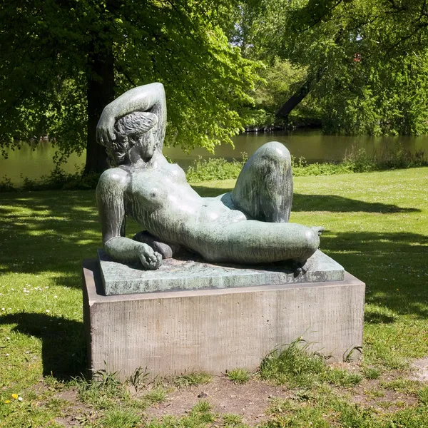 Woman Statue in Copenhagen — Stock Photo, Image