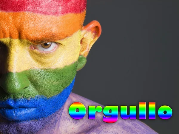 Hombre bandera gay y Express seria. concepto de orgullo. — Stockfoto