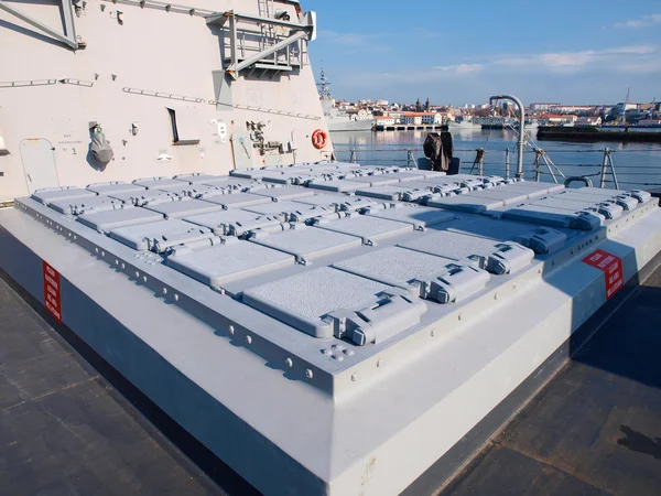 Ferrol, Spanien-februari 16: Fregatten f-101 alvaro de bazan under — Stockfoto