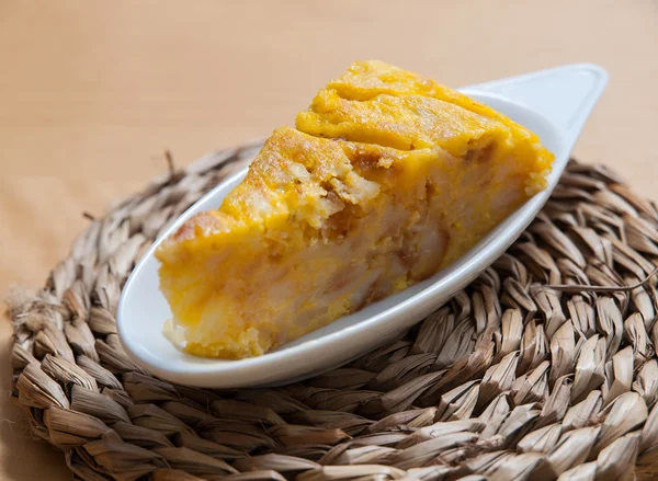 Gedeelte van Spaanse omelet — Stockfoto