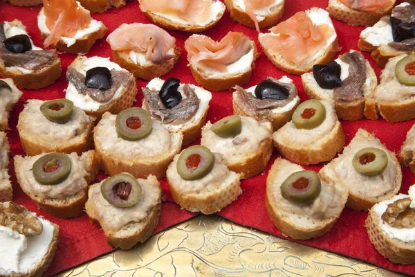 Appetizer canapes — Stock Photo, Image